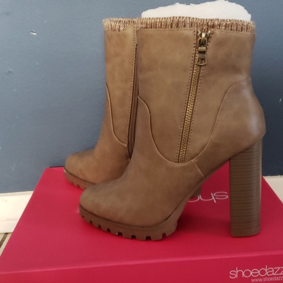 Shoes - Picture 2 of 6